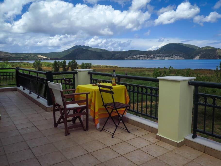 Villa Rania: Ευάερη Βίλα Με Θέα Τη Θάλασσα Lixouri Ngoại thất bức ảnh