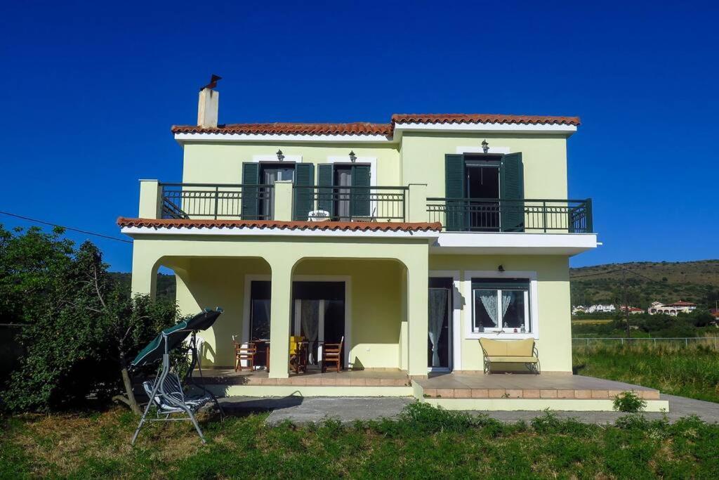 Villa Rania: Ευάερη Βίλα Με Θέα Τη Θάλασσα Lixouri Ngoại thất bức ảnh