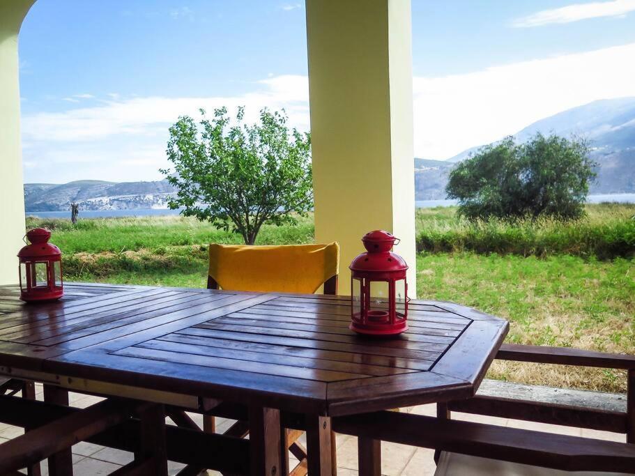 Villa Rania: Ευάερη Βίλα Με Θέα Τη Θάλασσα Lixouri Ngoại thất bức ảnh